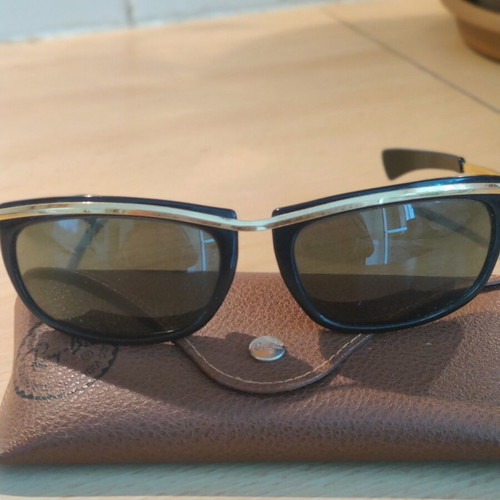 Rayban sunglasses like new