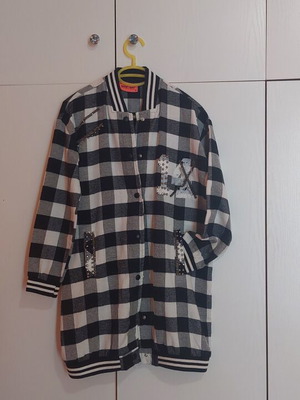 Shacket shirt-jacket plaid white, black, grey size S like new