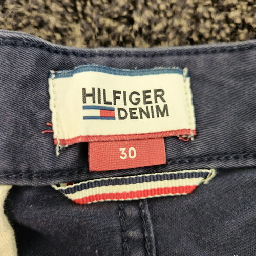 Tommy Hilfiger bermuda shorts used, no 30, very good condition