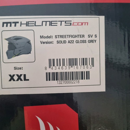 MT Helmets Streetfighter SV S helmet like new, gloss grey, sun visor