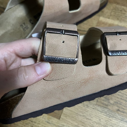 Birkenstock sandals size 37 narrow, new with tags, cream color