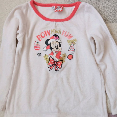 Disney pajamas for 4 years old like new, white and red