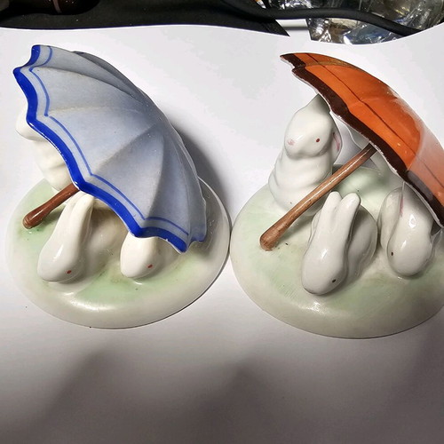 Hollohaza porcelain used, rabbits under umbrella set of 2
