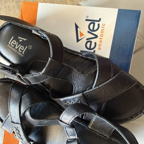 Level Anatomic sandals new, genuine leather black size 37