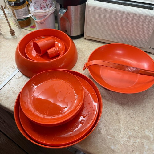 Vintage Space Age Picnic Set "Ball" SVB Italy 1970s used, orange