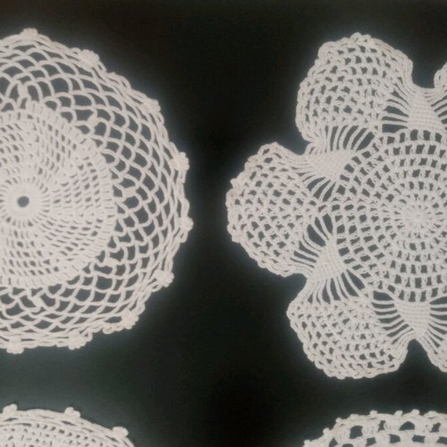 Handmade white doilies like new, set of 4 pieces