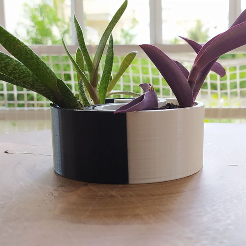 Yin Yang flower pots set 3D printed, new, 10 centimeters