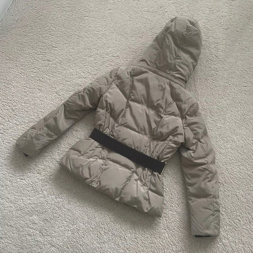 Zara puffer jacket like new, beige, size L (runs small)