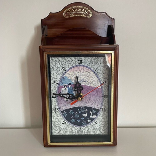 Collectible wall clock like new with key holder and mail organizer