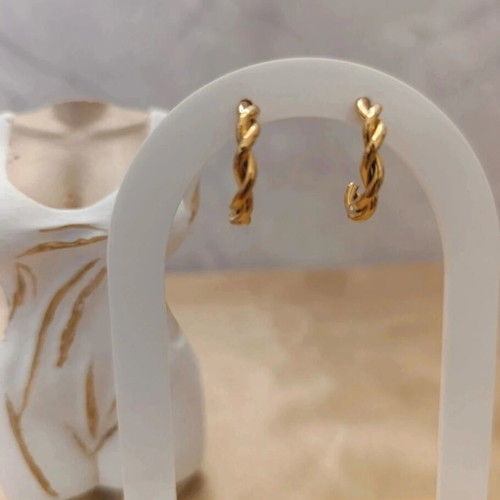 Steel earrings with 2 cm braid new gold-colored