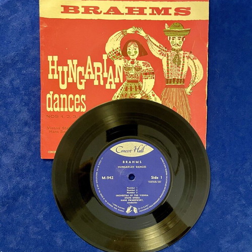 Brahms Hungarian Dances 7-inch vinyl record used, classical