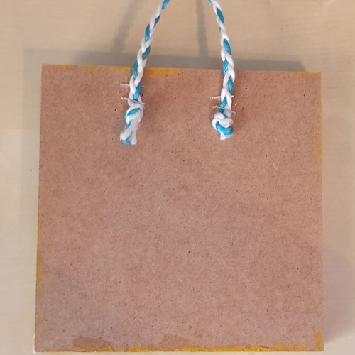 Decorative hanging frame like new 15cm x 15cm