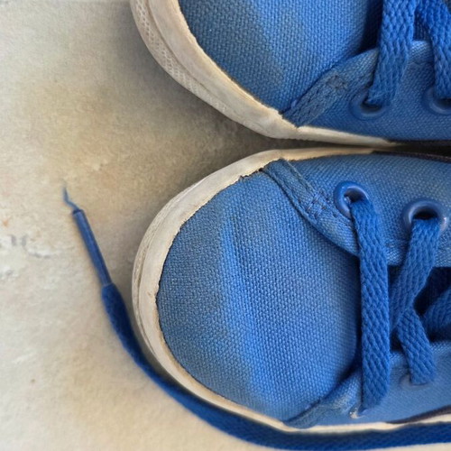 Puma sneakers blue size 28 used for boys