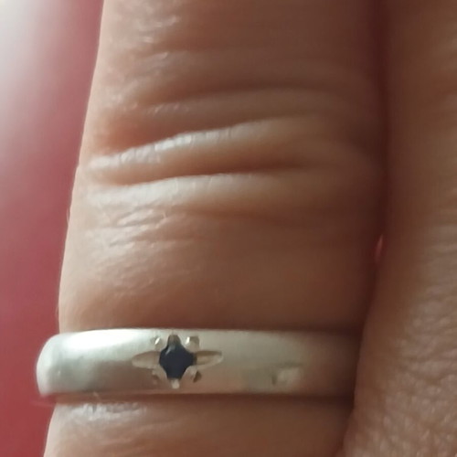 Silver 959 ring with genuine small sapphire, like new