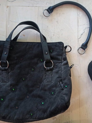 Τσάντα Desigual χιαστί γκρι μαύρη από βαμβακερό τζιν σαν καινούργια