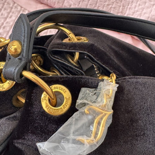 Juicy Couture Primerose black bag with double handle and key charms