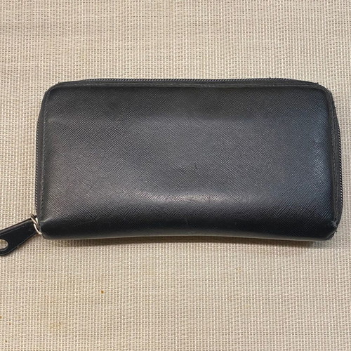 Bally leather wallet used, black, 12 card slots, zip coin pocket