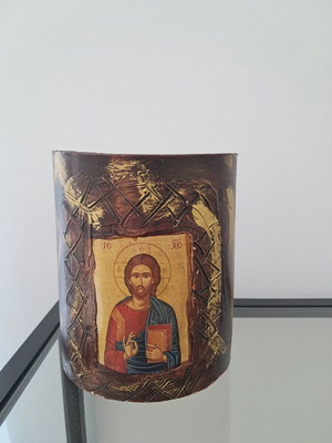 Handmade image on tile in excellent condition