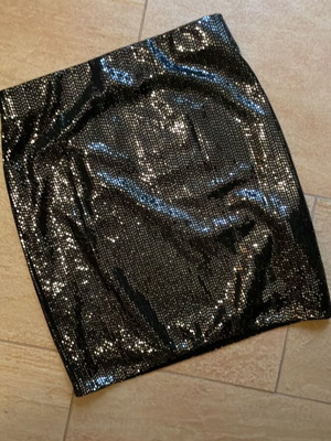 Skirt refurbished black with silver sequins, medium size