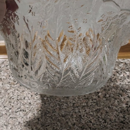 Crystal fruit bowl like new with beautiful design