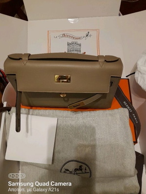 HERMES ORIGINAL   Hermes Kelly Pochette 2024