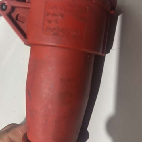 Industrial plug