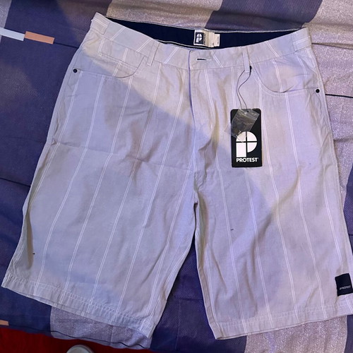 Protest bermuda shorts new, gray with white stripes, size XL