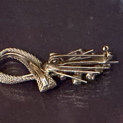 Art Deco vintage Czechoslovakian brooch like new