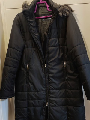 Winter jacket used with hood, black, size XL