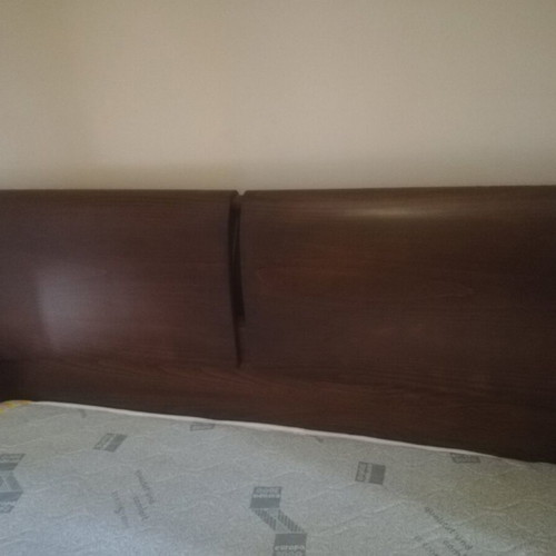 Bedroom furniture set like new, wood, complete without mattress