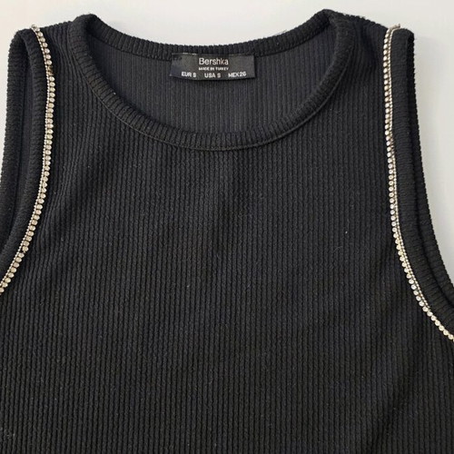 Bershka shirt used, short cotton with strass