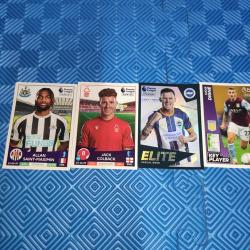 Premier League football cards set of 4 players like new