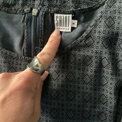 Saint Tropez blouse gray size M like new