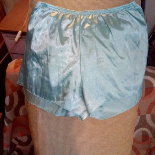 Light Blue Satin Sleep Shorts like new, one size