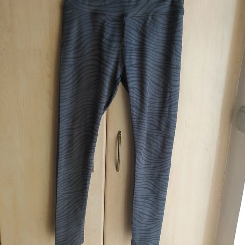 Women's leggings gray size L/XL like new