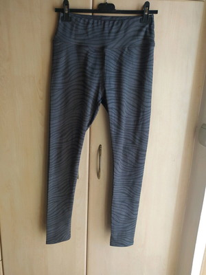 Women's leggings gray size L/XL like new