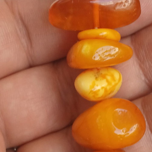 Baltic amber necklace 53 cm, 65 grams