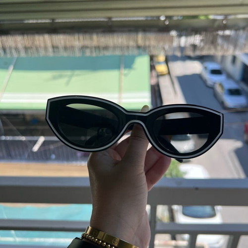 Y2K Cat Eye Sunglasses Black With White Detail Like New