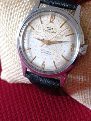 Vintage Technos men's winding watch used