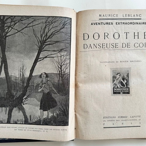 Maurice Leblanc old French hardcover book with 3 works used