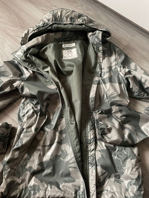H&M Windbreaker new for girl and boy 164 cm