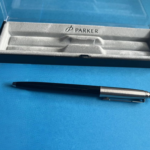 Στιλό Parker καινούργιο με τη συσκευασία του