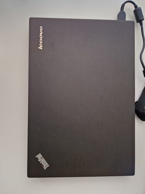 Lenovo X240 σαν καινούργιο με 8GB RAM, 320GB HDD, ασύρματο ποντίκι και mouse-pad