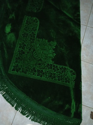 Velvet round tablecloth