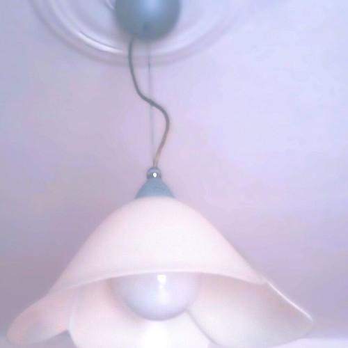 Ceiling light like new with 35cm diameter shade and bulb included