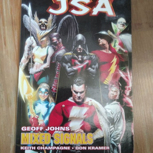 JSA TPB 11 used, hardcover volume with issues 76-81