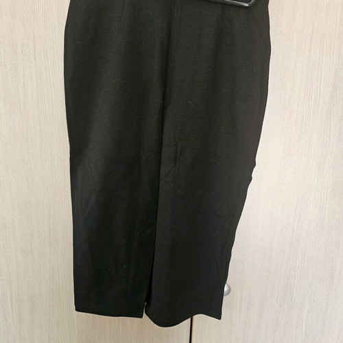 Mango black pencil skirt like new, size S