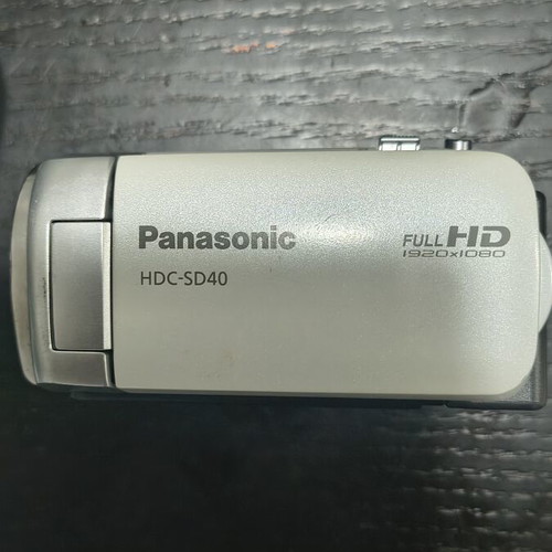 Panasonic HDC-SD40 videocamera like new, Full HD, 16.8x zoom