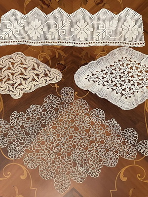 Set of 4 handmade traditional crochet doilies used