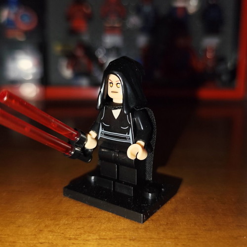 Darth Rey figure like new with base, two expressions, cape, double red lightsaber